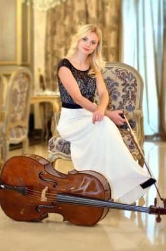 <a href="https://artistrelatedgroup.com/female-cellist-dubai-uae/" title="event management company Elena Cellist Dubai">Elena Cellist</a>