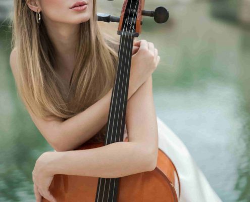 Hire Cellists available in Dubai