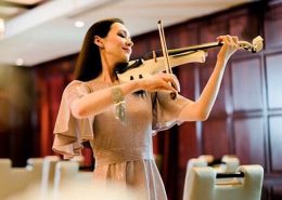 Female Violinist for Hire in the UAE KSA