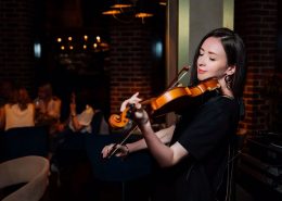 Female Violinist for Hire in the UAE KSA Dubai