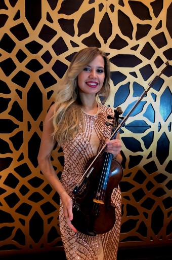 <a href="https://artistrelatedgroup.com/hire-violinist-for-events-in-dubai-abu-dhabi-uae-ksa/" title="Violin Dubai UAE KSA">Milena Violinist</a>